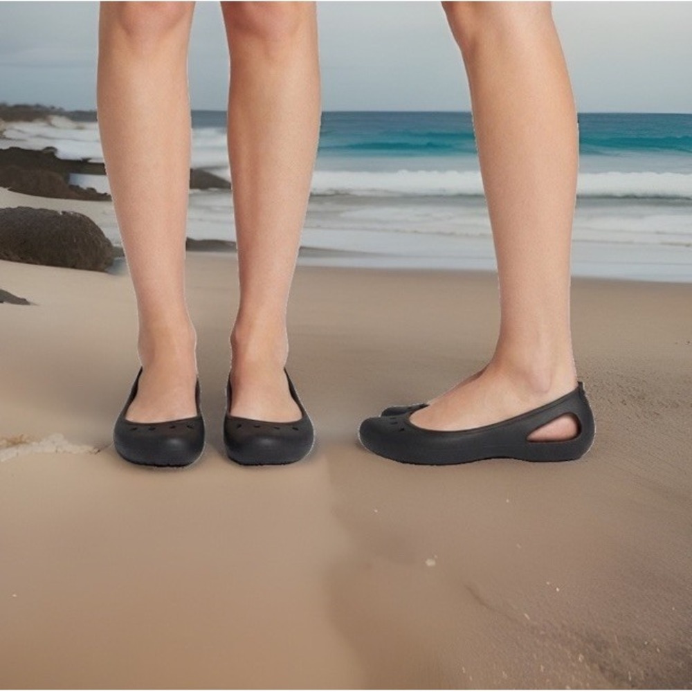 WOMEN'S CROCS BLACK KADEE SLIP ON BALLET FLAT SHOE SIZE 10 NWT